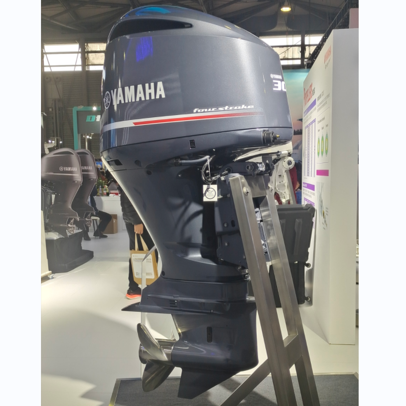 Yamahasss 300HP 4-Stroke Outboard Motor Outboard Engine Boat Motor